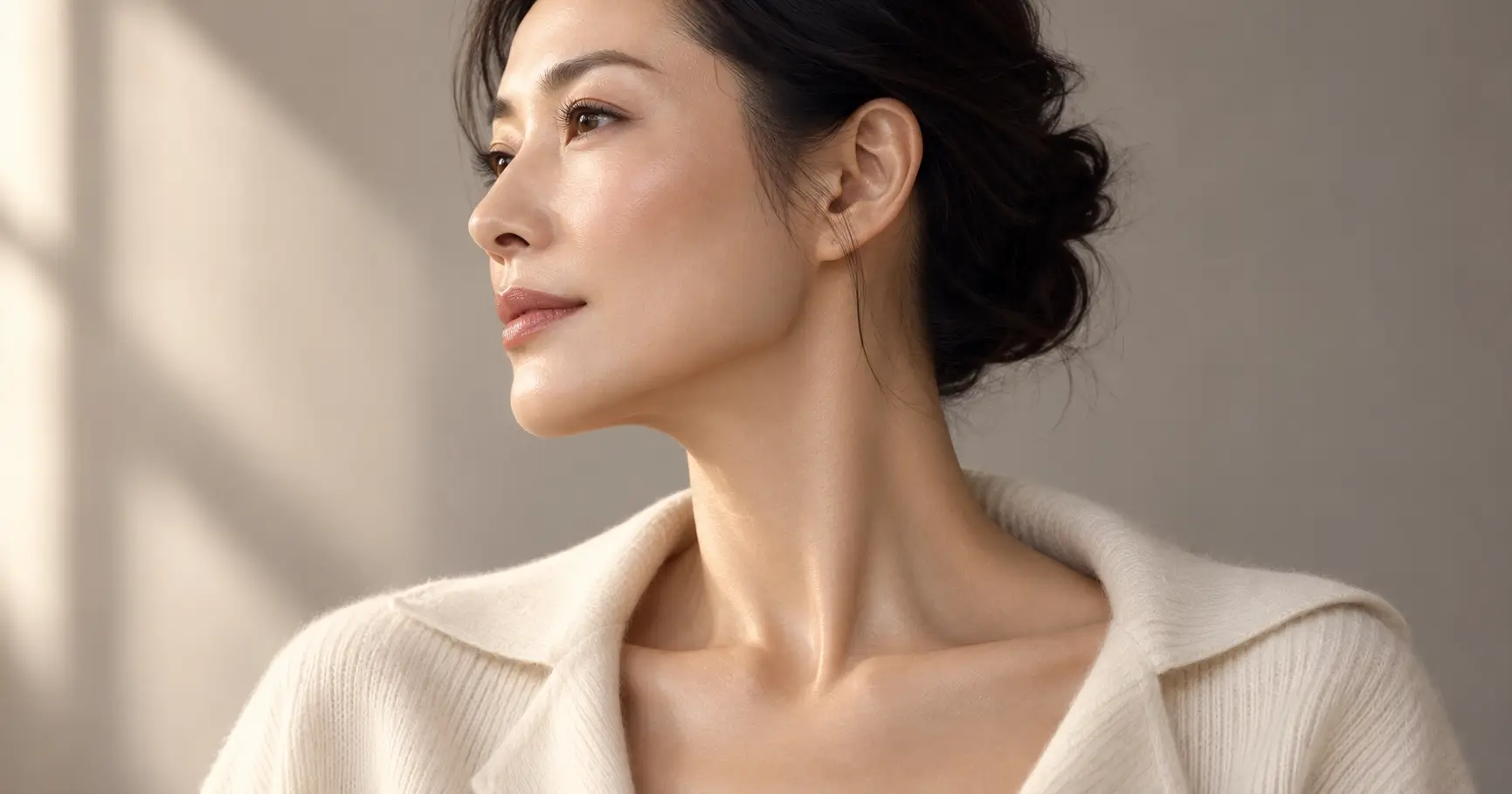 精選圖片｜熟齡女性優雅頸部輪廓